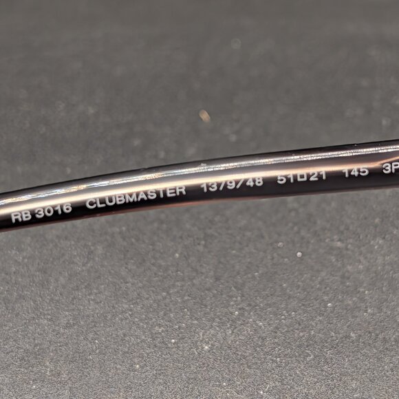 Ray-Ban ClubMaster Disney Edition Sunglasses w/case - Picture 4 of 9